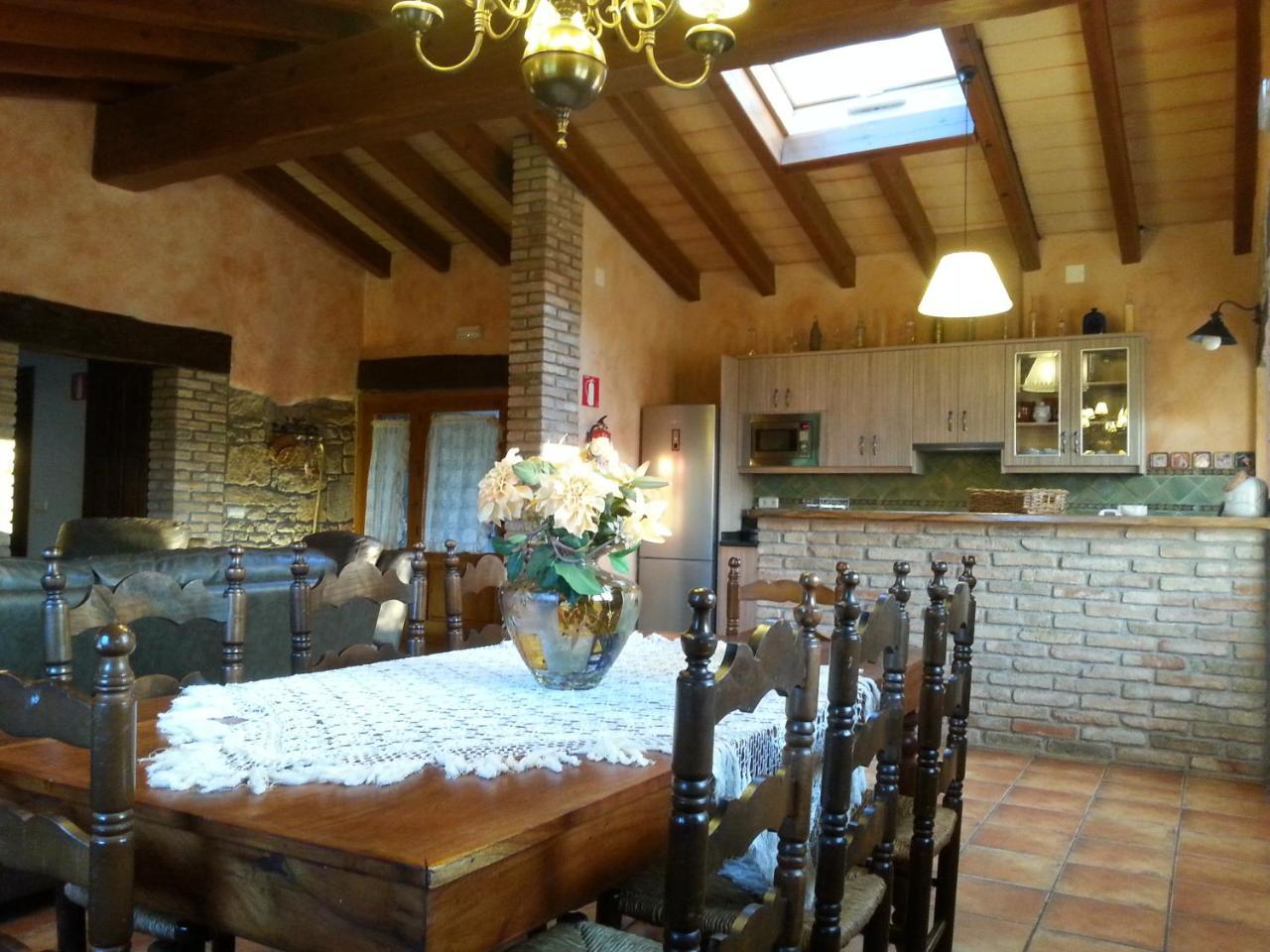 Olost Country House El Permanyer מראה חיצוני תמונה